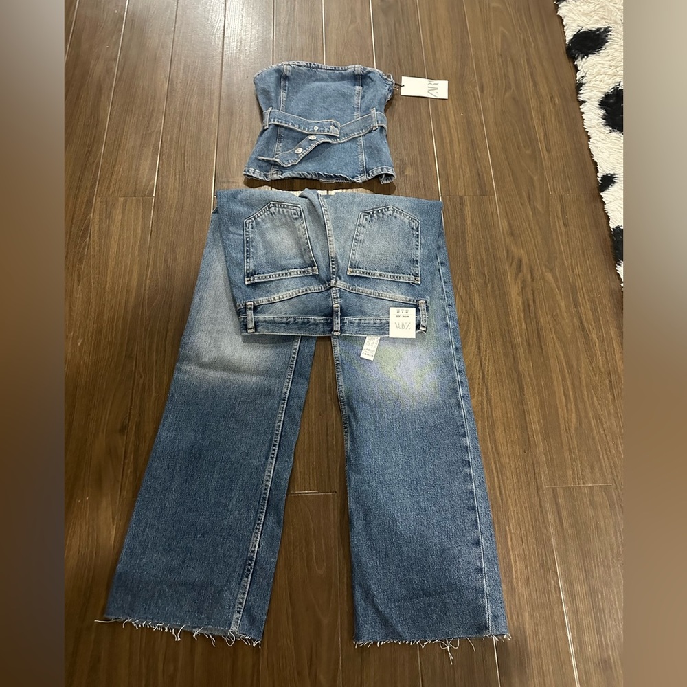 Zara two pieces denim set corset top and wide leg jeans. High waisted unused